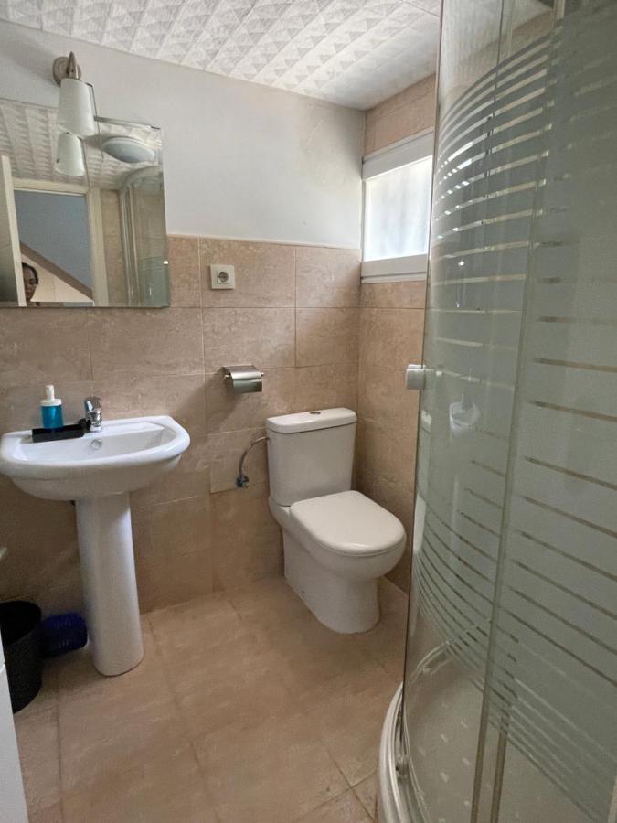 Good Vives 22 B Apartment Мадрид Екстериор снимка