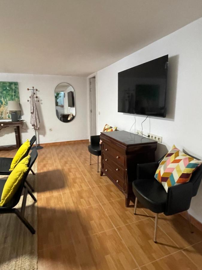 Good Vives 22 B Apartment Мадрид Екстериор снимка